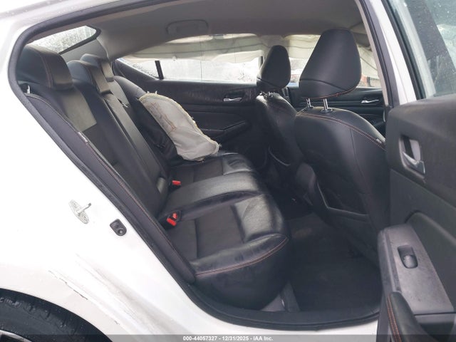 Nissan Altima Sr Fwd
