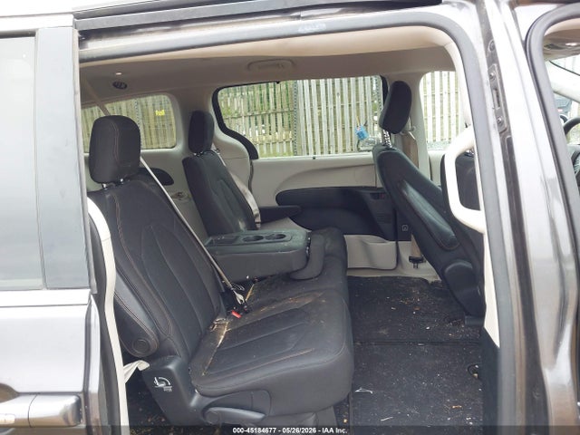 Chrysler Pacifica Touring Plus