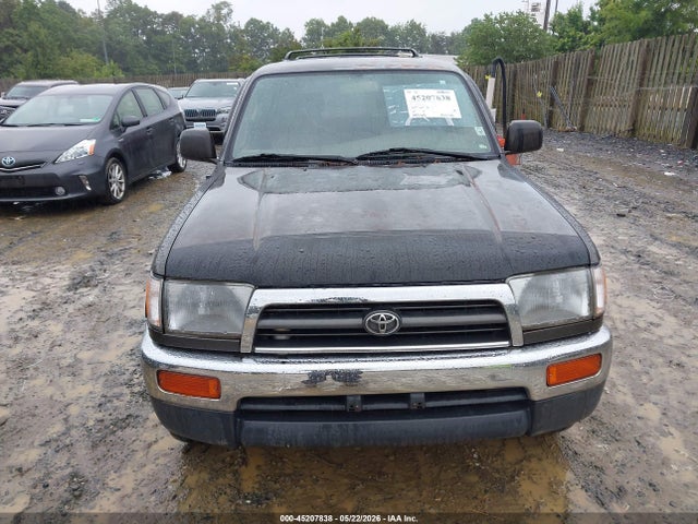 Toyota 4Runner Sr5 V6