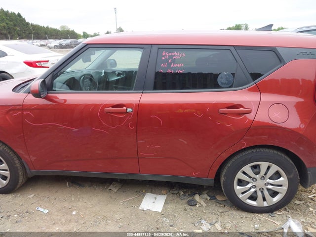 Kia Soul Lx