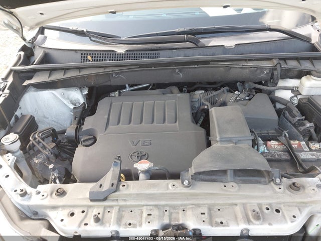 Toyota Highlander Le Plus V6