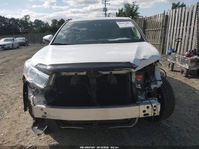 Toyota Highlander Le Plus V6