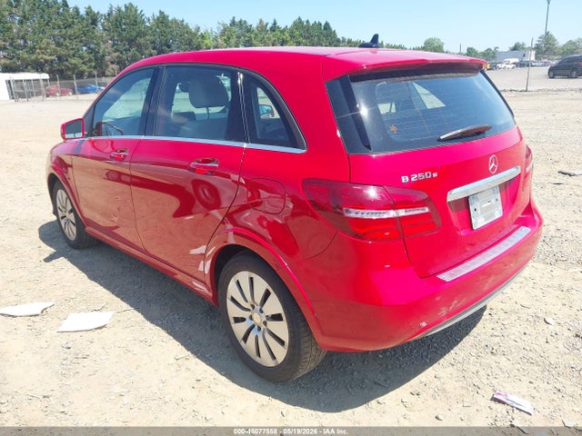 Mercedes-Benz B 250e