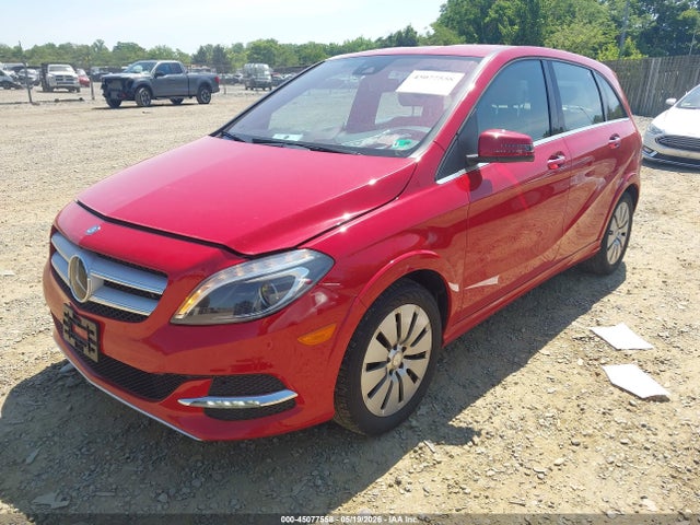 Mercedes-Benz B 250e