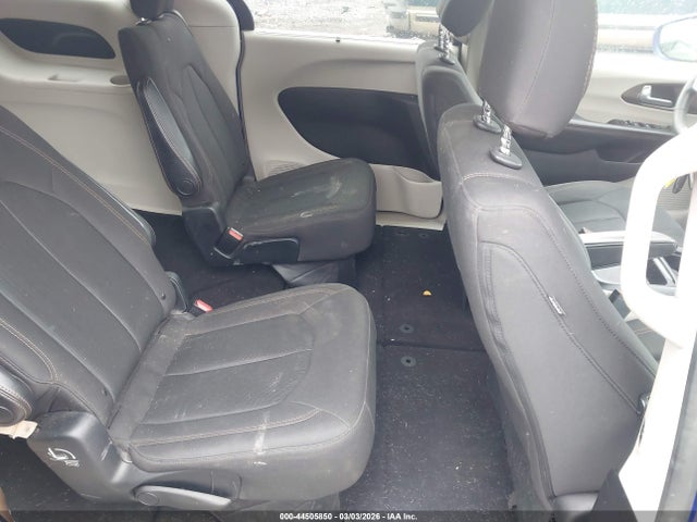 Chrysler Pacifica Touring Plus