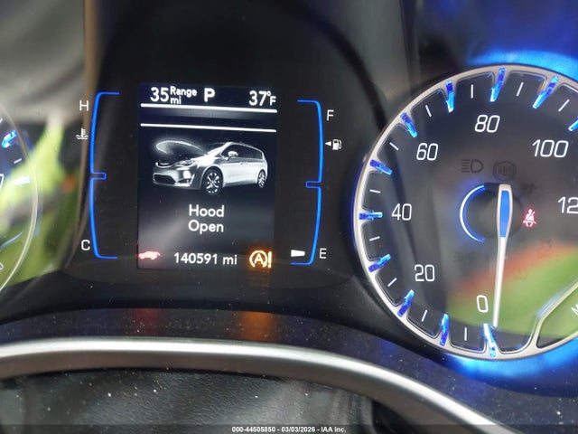 Chrysler Pacifica Touring Plus