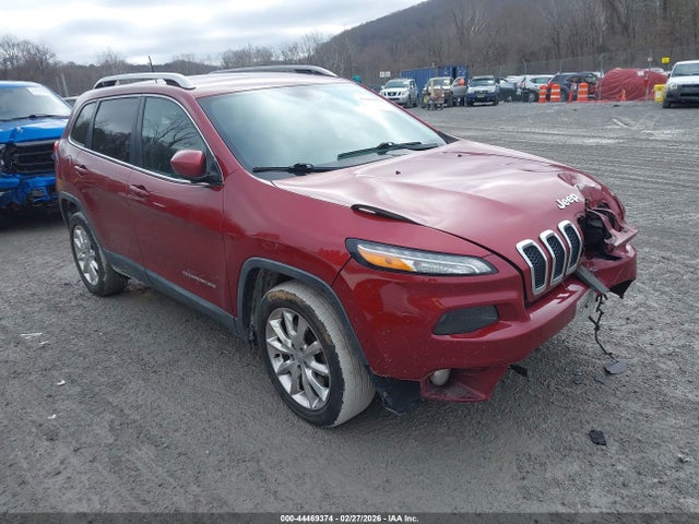 Salvage Jeep Cherokee Image