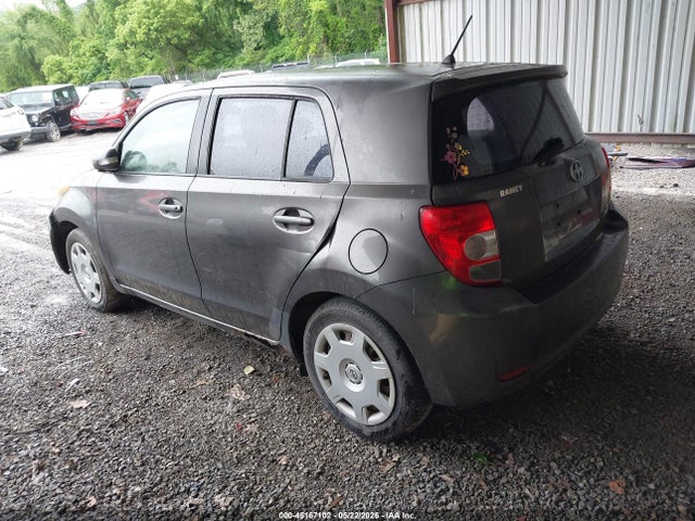 Scion xD