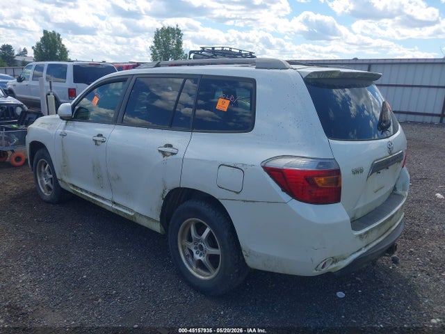 Toyota Highlander Sport
