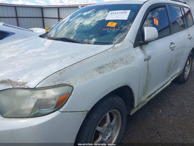 Toyota Highlander Sport