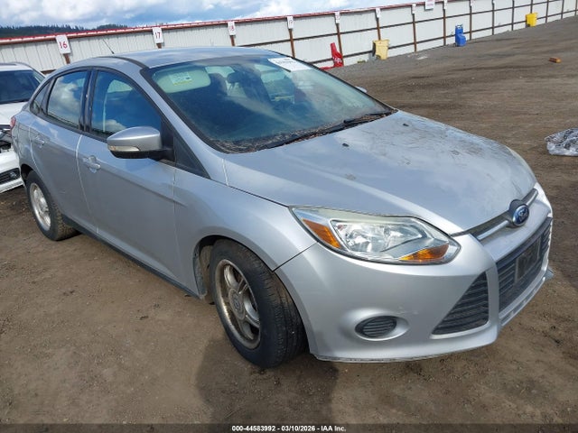 Salvage Ford Focus Image