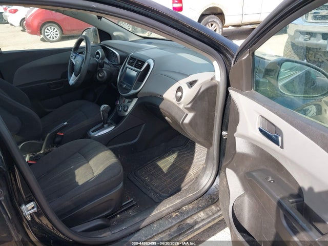 Chevrolet Sonic Lt Auto