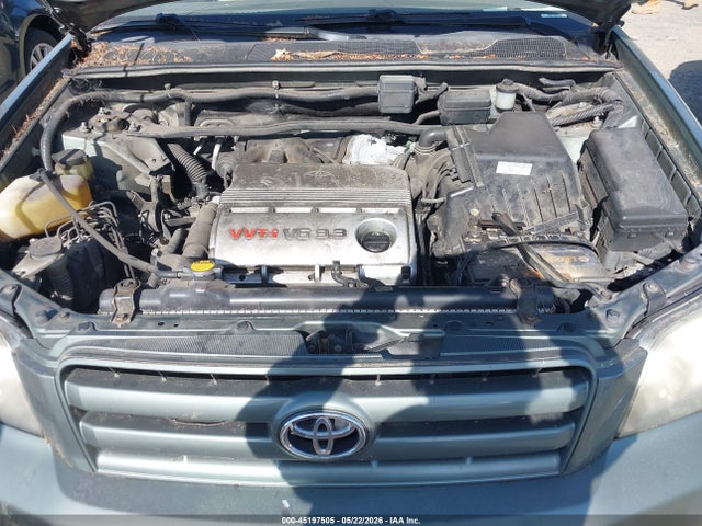 Toyota Highlander Limited V6