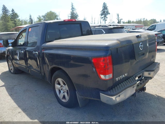 Nissan Titan Se