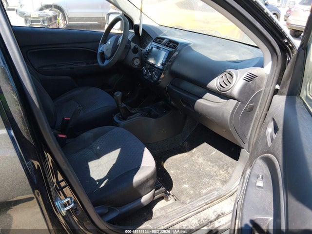 Mitsubishi Mirage Es