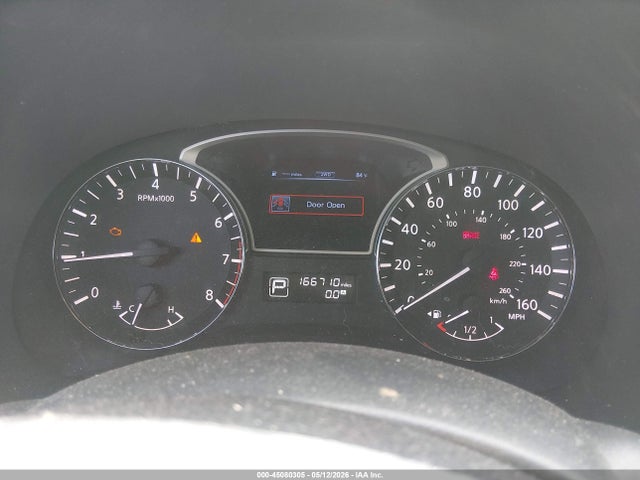 Nissan Pathfinder Platinum