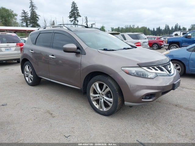 Salvage Nissan Murano Image