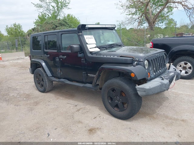 Salvage Jeep Wrangler Image
