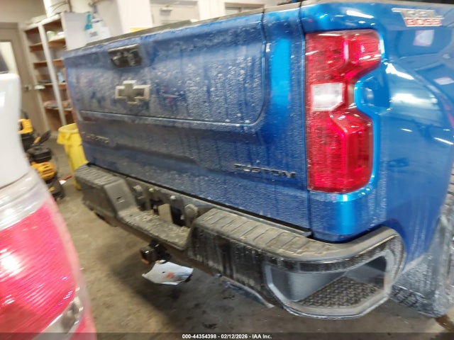 Chevrolet Silverado 1500 4wd  Standard Bed Custom Trail Boss