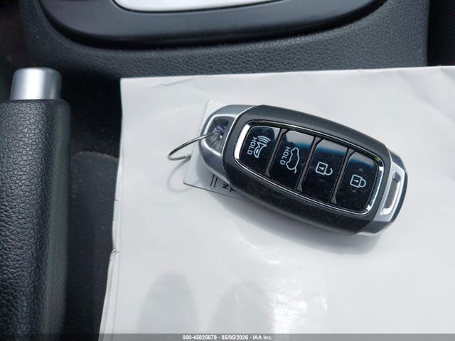 Hyundai KONA Sel