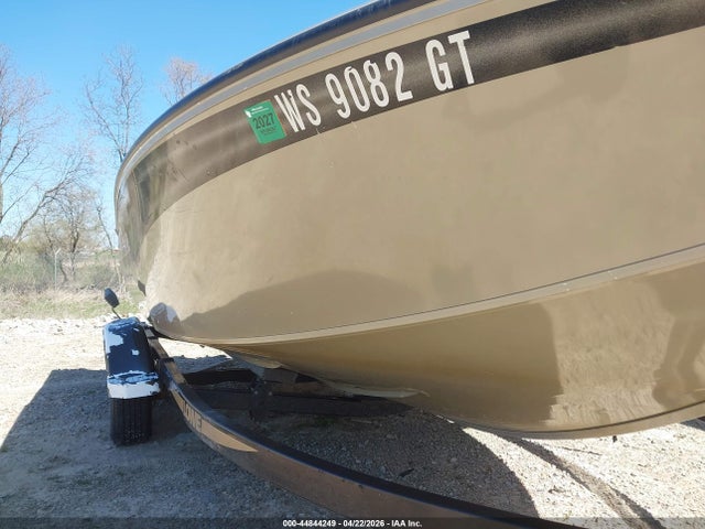 Lowe Fm 175s Boat & Trailer