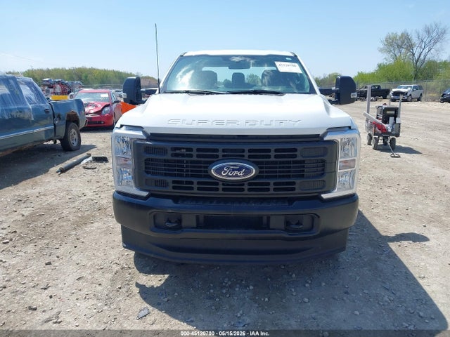 Ford F-350 Xl