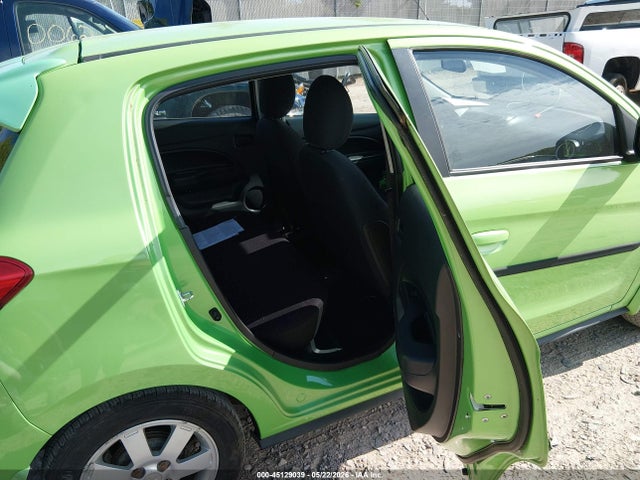 Mitsubishi Mirage Es