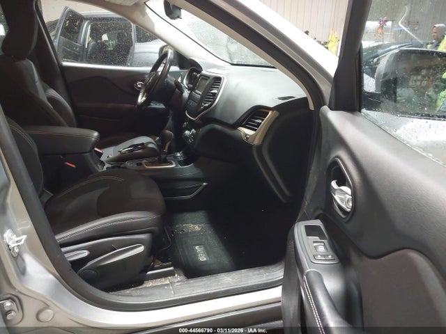 Jeep Cherokee Latitude