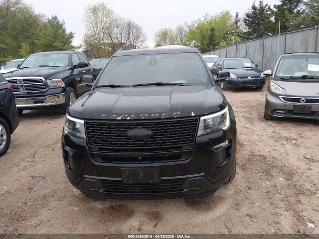 Ford Explorer Sport