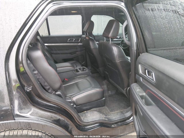 Ford Explorer Sport