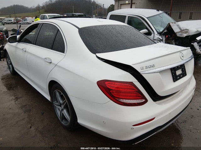 Mercedes-Benz E-Class 4matic
