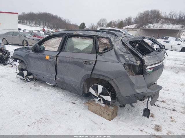 Volkswagen Taos 1.5t S