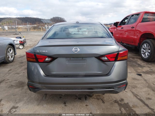 Nissan Altima S Fwd