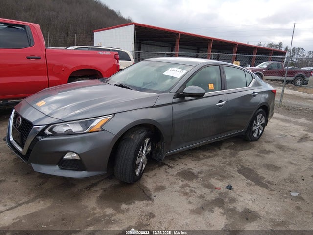 Nissan Altima S Fwd