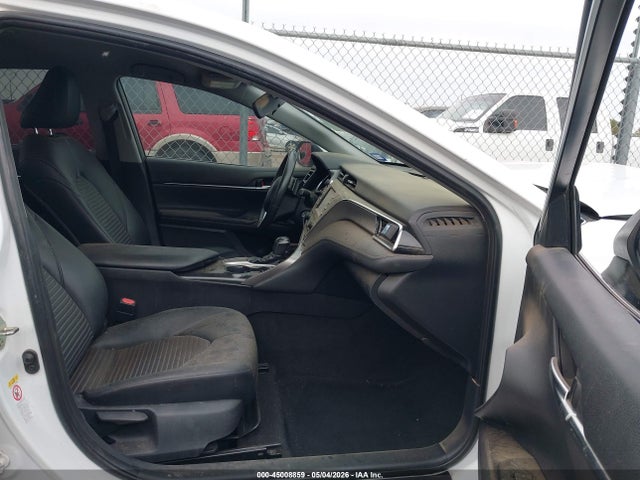 Toyota Camry Se