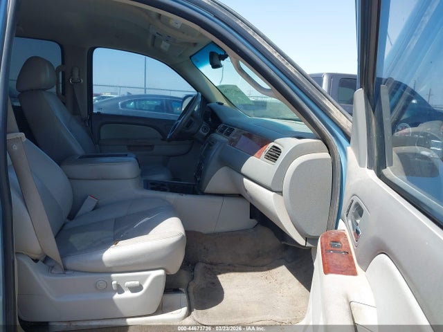 GMC Yukon Slt
