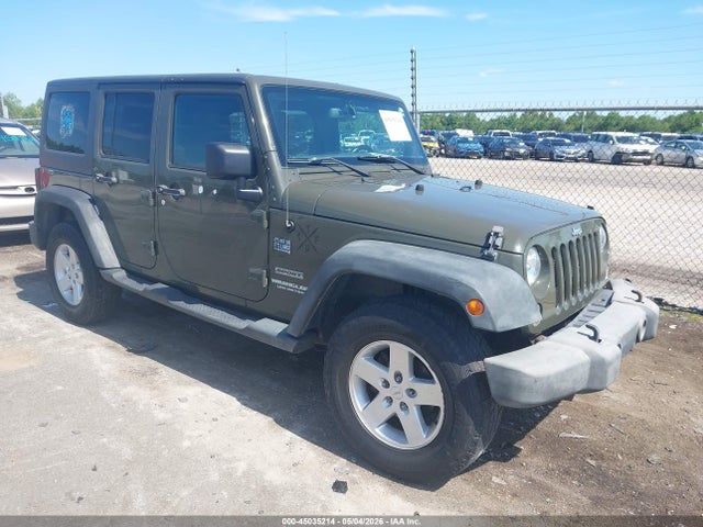 Salvage Jeep Wrangler Image