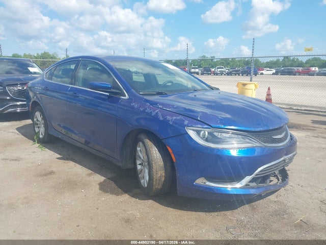 Salvage Chrysler 200 Image