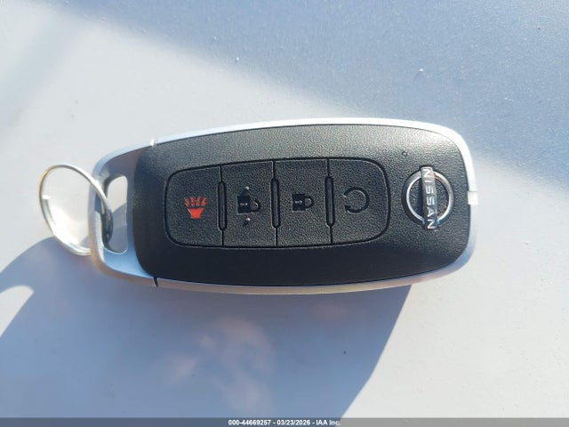 Nissan Pathfinder Rock Creek 4wd