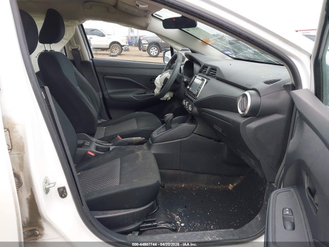 Nissan Versa 1.6 S