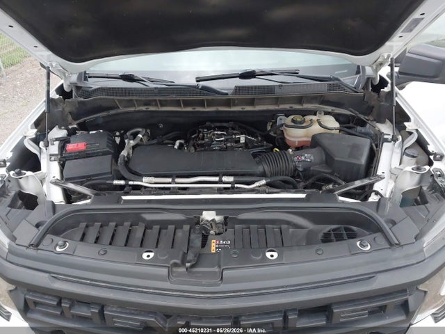 Chevrolet Silverado 1500 2wd  Short Bed Custom