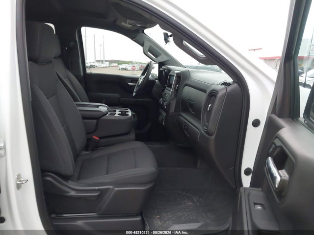 Chevrolet Silverado 1500 2wd  Short Bed Custom