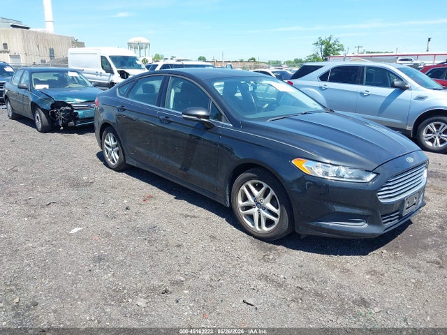 Salvage Ford Fusion Image