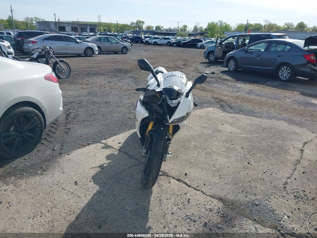 Triumph Daytona