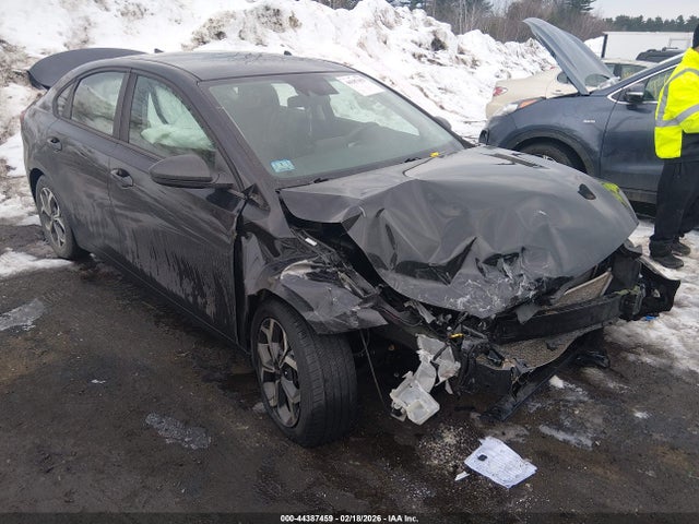 Salvage Kia Forte Image