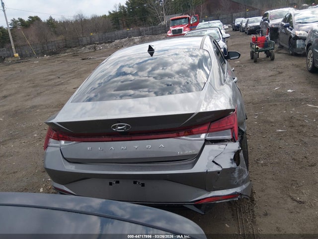 Hyundai ELANTRA Limited
