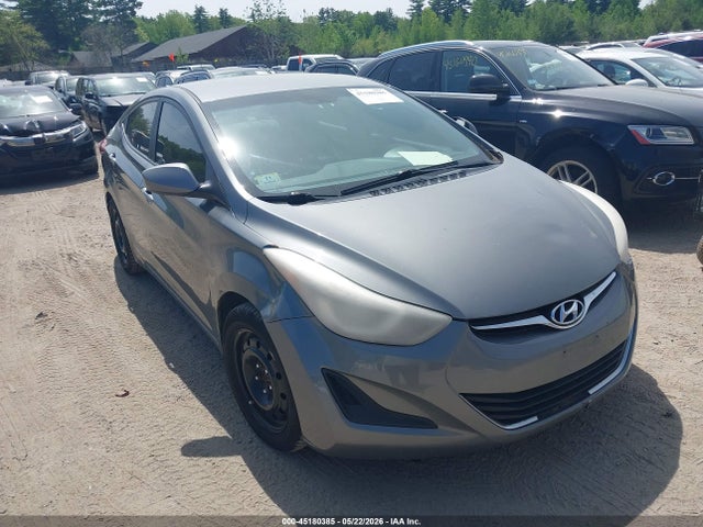 Salvage Hyundai ELANTRA Image