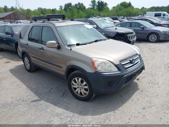 Salvage Honda CR-V Image