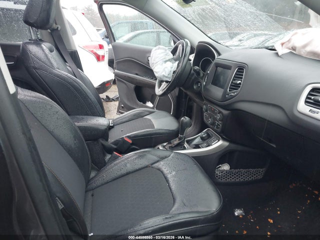 Jeep Compass Latitude 4x4