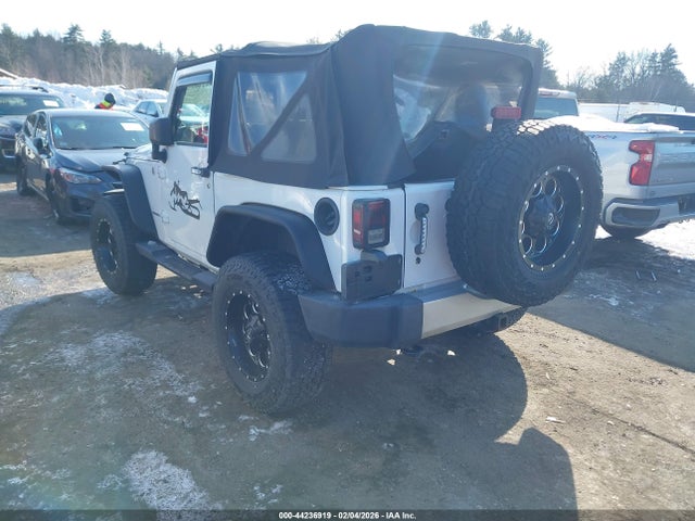 Jeep Wrangler Sahara